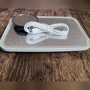 Travel LED Lighted Mirror 3 Color Light Modes Magnifying Mirror Charging Cable